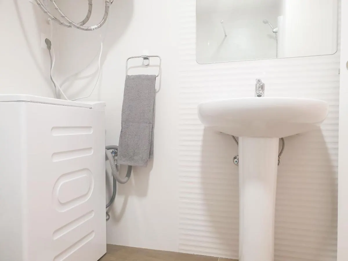 Economical Homes In Center Malaga 0*,