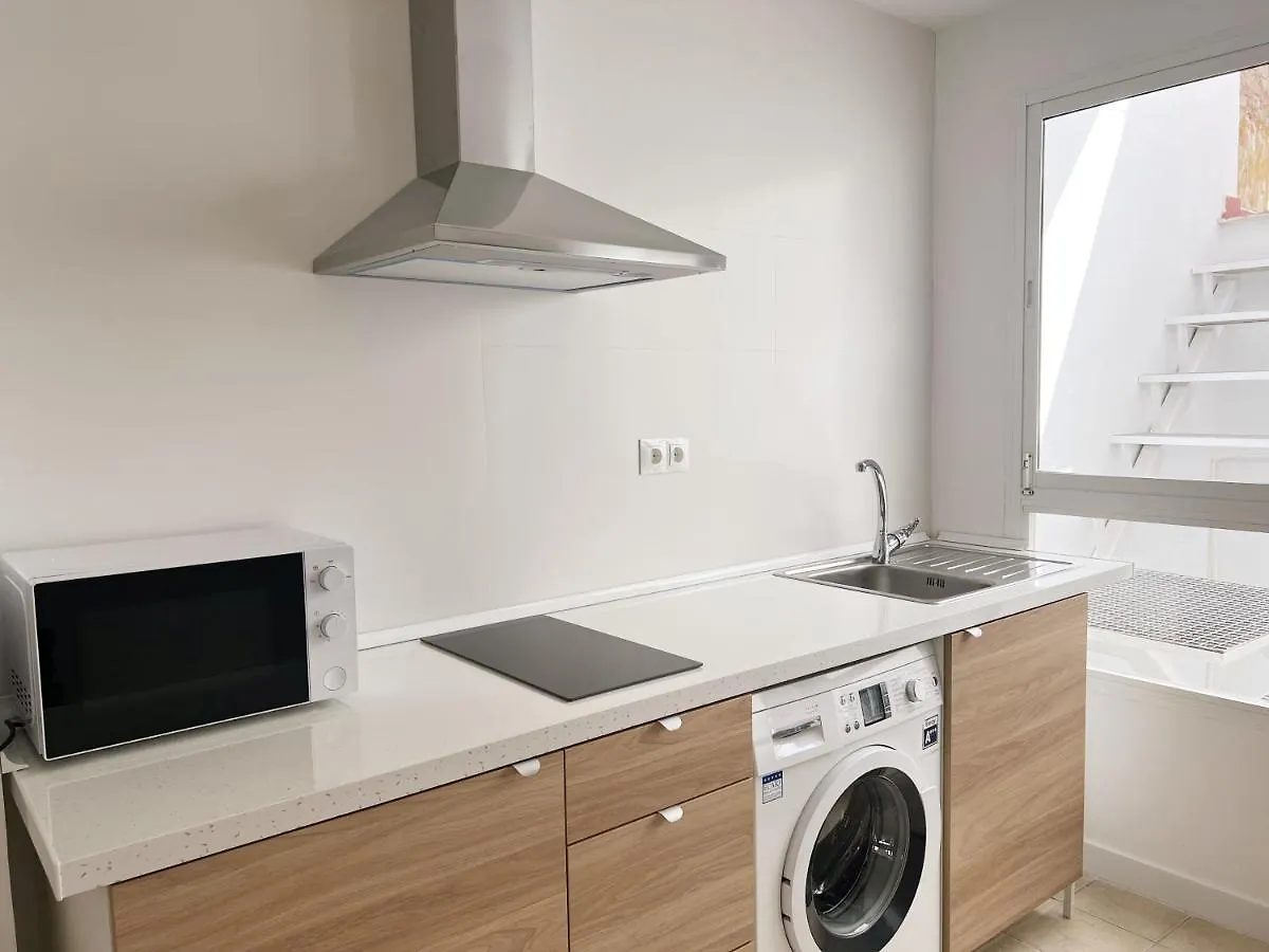 Apartment Economical Homes In Center Malaga