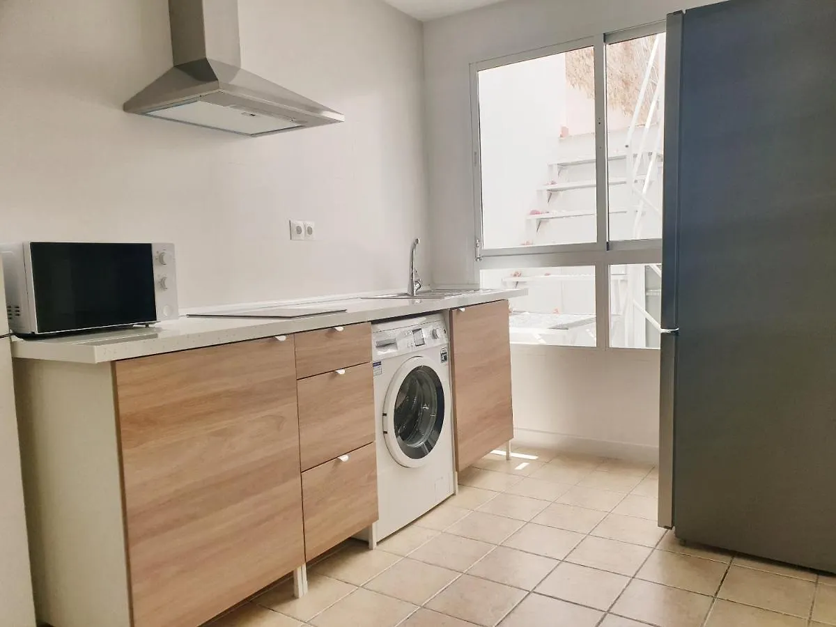 Apartment Economical Homes In Center Malaga