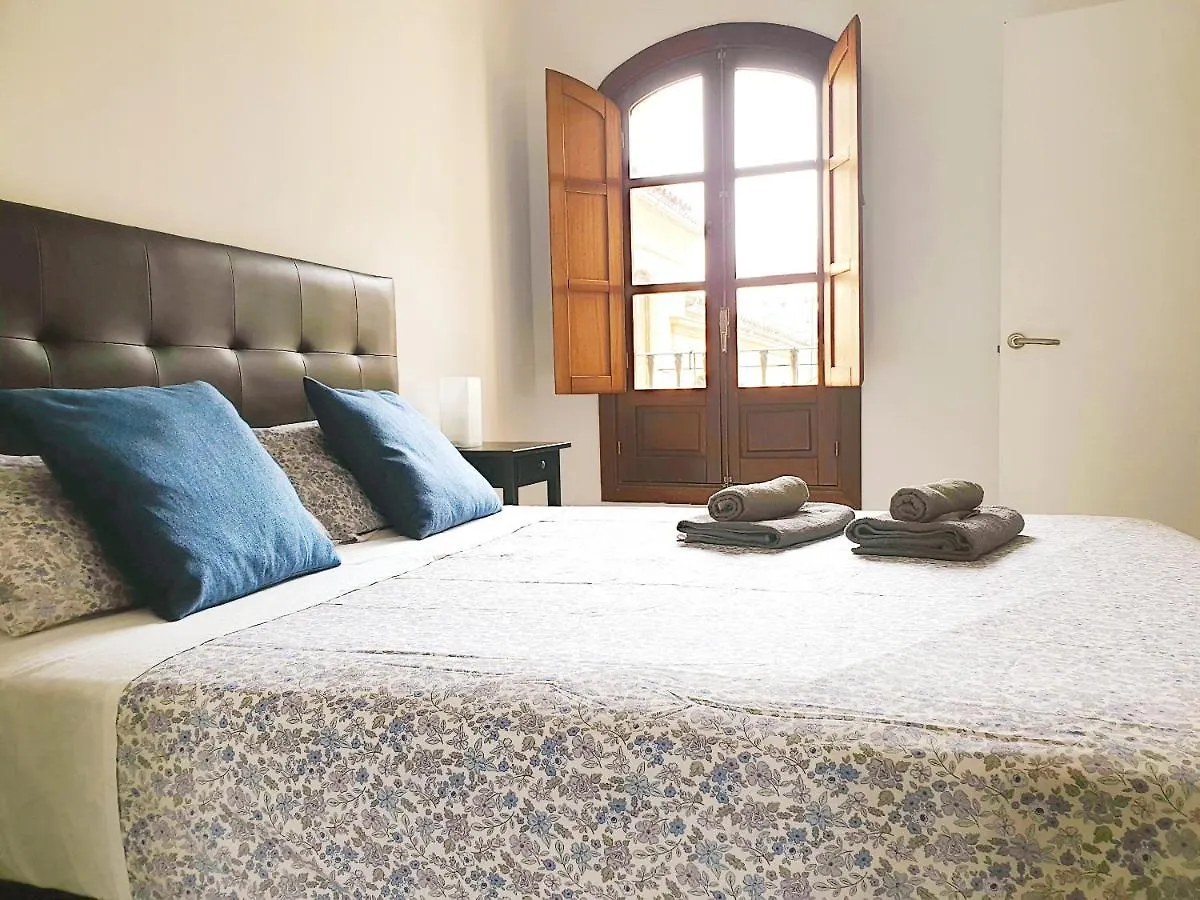 Economical Homes In Center Malaga 0*,